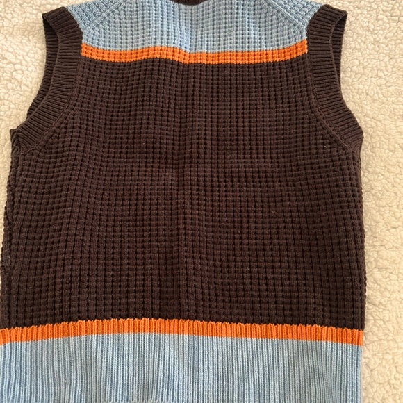 Marni size small vest - Picture 2 of 2